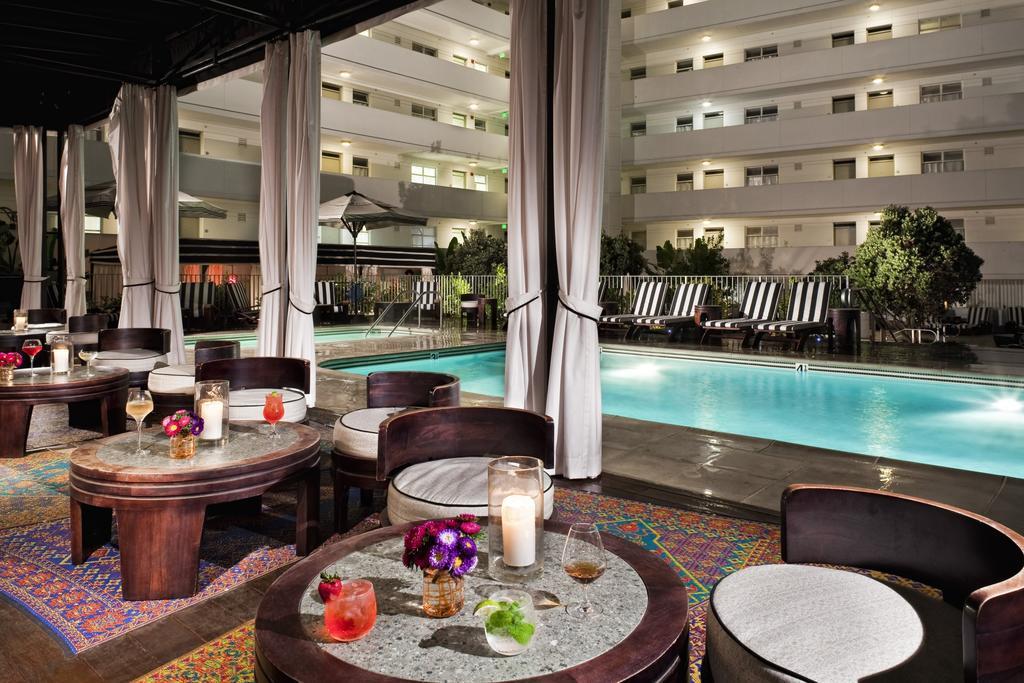 Hotel Shangri-La Santa Monica Buitenkant foto